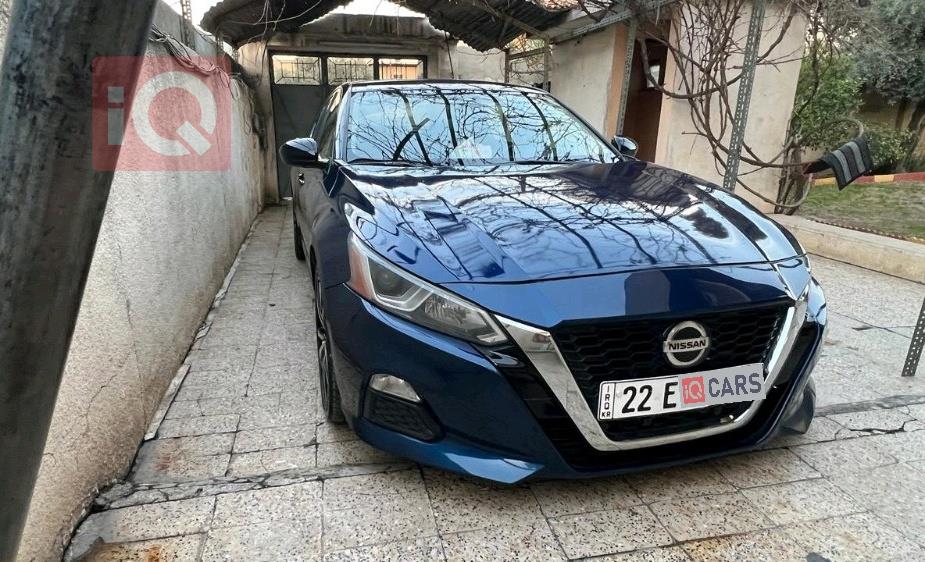 نیسان ئەلتیما